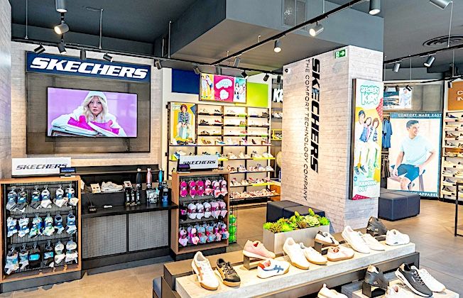 LE PIED – La marque de chaussures Skechers à Lourdes